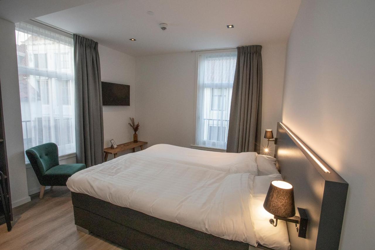 Hotel Tholen Esterno foto